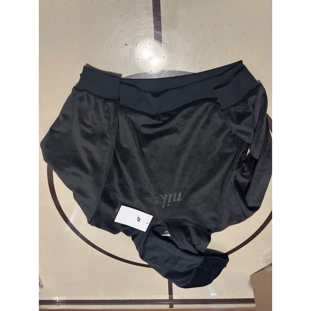 Nike Kids Velour Hoodie Black FZ5588-010 Medium Pullover Sweatshirt NWT